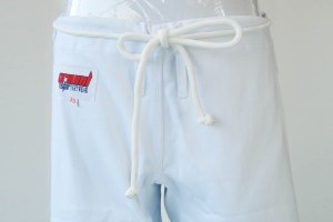 ズボンの紐